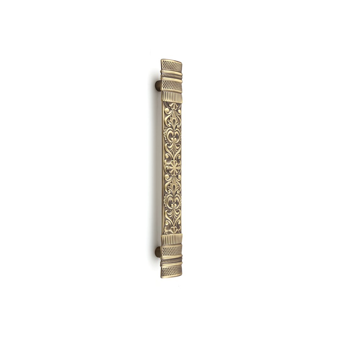 Nobel Brass Expression Range Pull Handle
